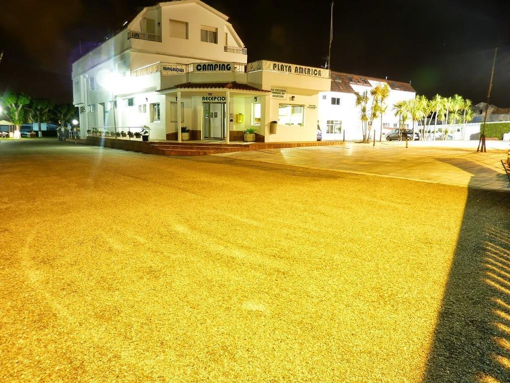 Camping Playa America Nigran 外观 照片